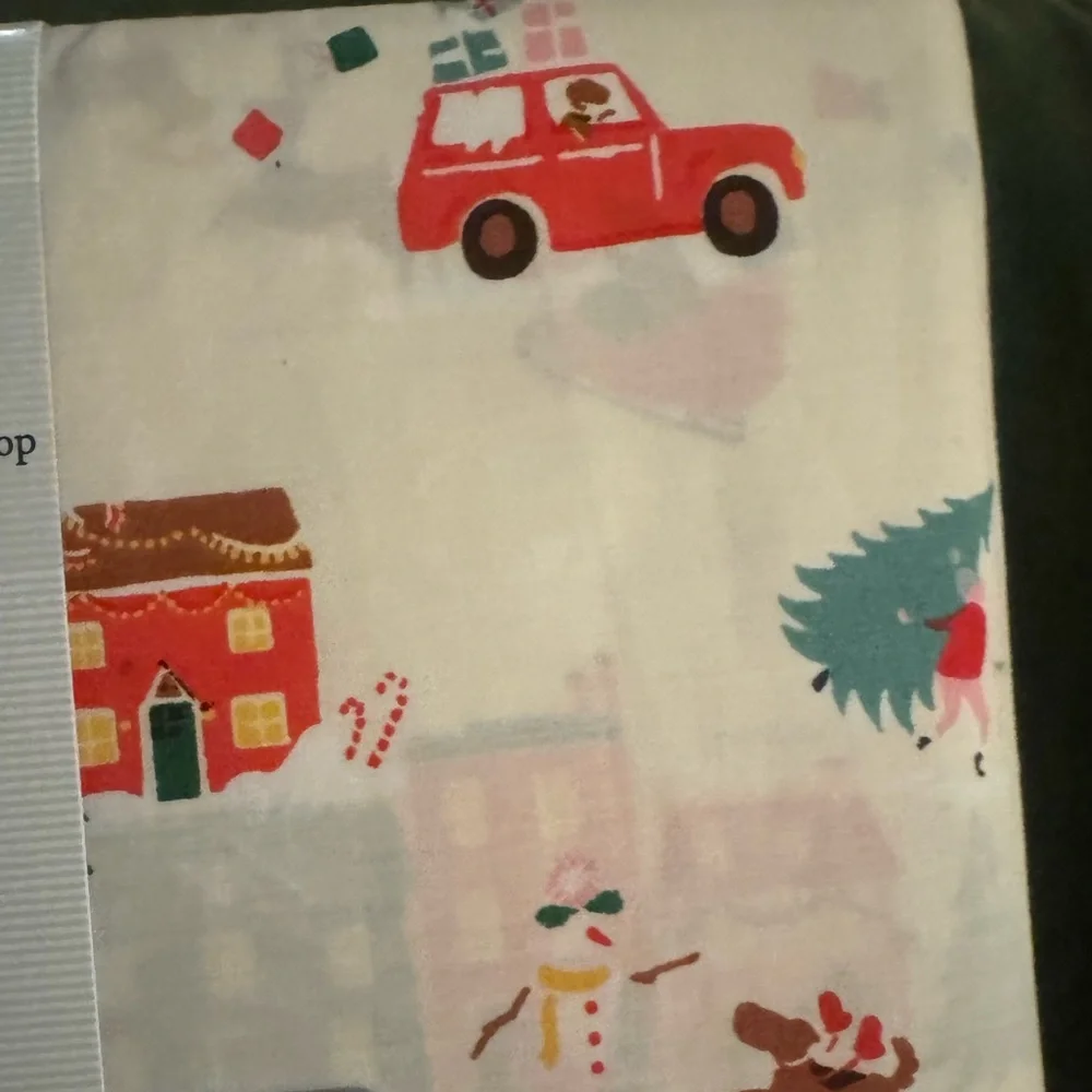 Cath Kidston”Snow day”in creamQueen Sheet Set- zoom in for details! Festive fun!